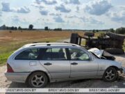 В ДТП в Лунинецком районе столкнулись МТЗ и Мерседес