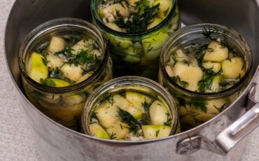 Салат из переросших огурцов на зиму