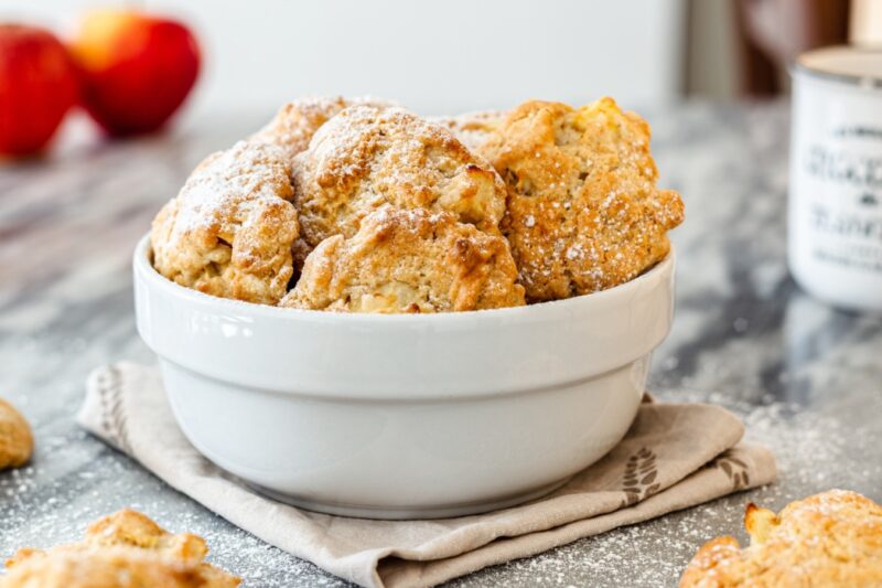 Мягкое итальянское печенье с яблоками