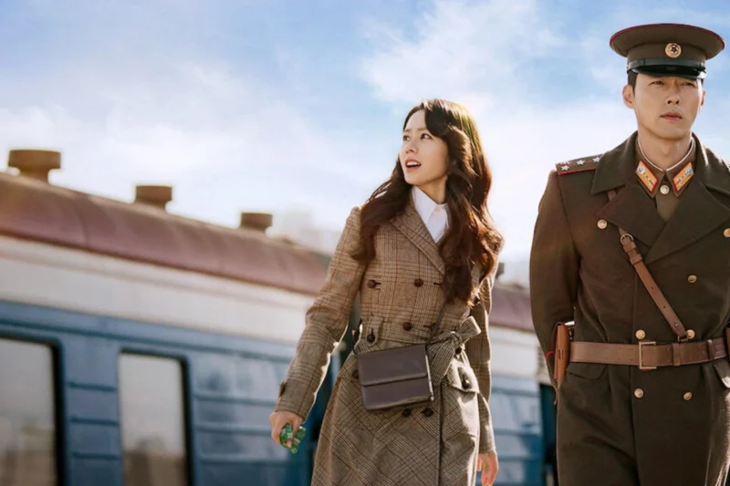 Кадр из дорамы «Любовное приземление»