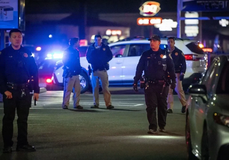 Фото с места происшествия. Фото: AP Photo / Ethan Swope