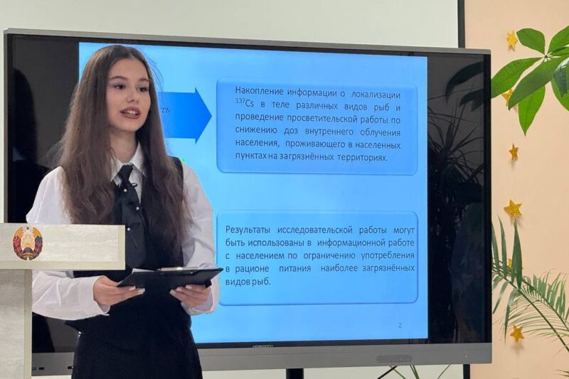 Главное фото и по тексту: Лунинецкий райисполком