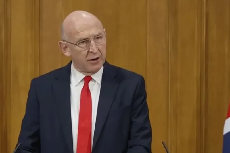 Хили заявил, что его страна выделит деньги на подготовку миротворцев для Украины / скриншот