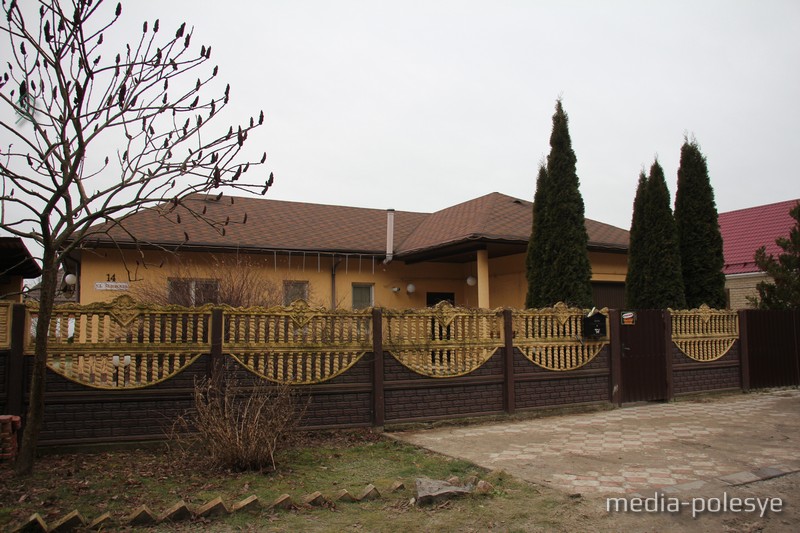 Дом в Пинске, где произошло ограбление