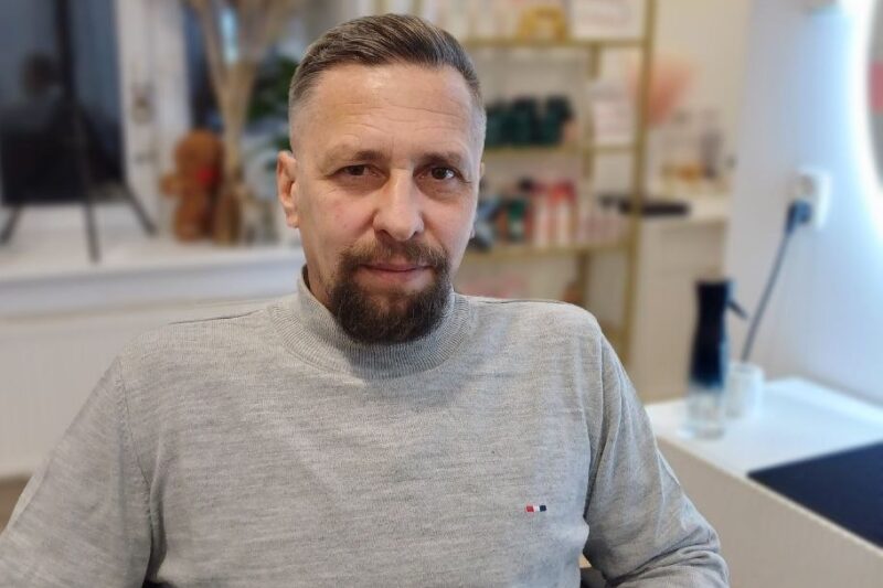 Фото главное и по тексту из личного архива Александра Романовича