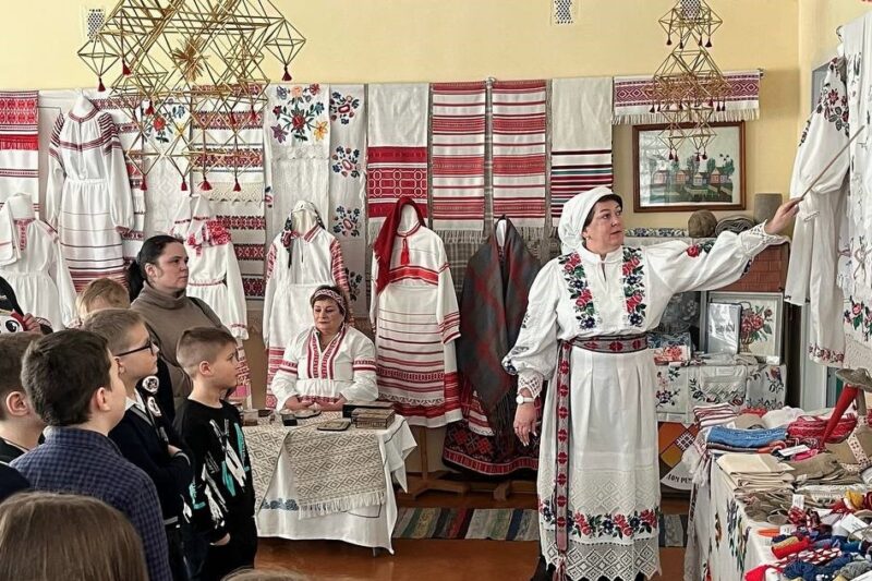 Фота асноўнае і па тэксце: Пінскі тэлеграм