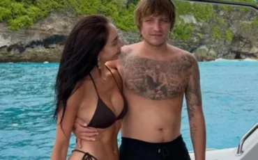 Игорь Комаров вместе со своей девушкой Евой Мишаловой. Фото: соцсети