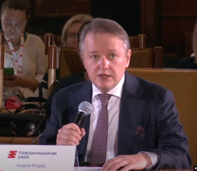 Фота з асабістага архіва героя