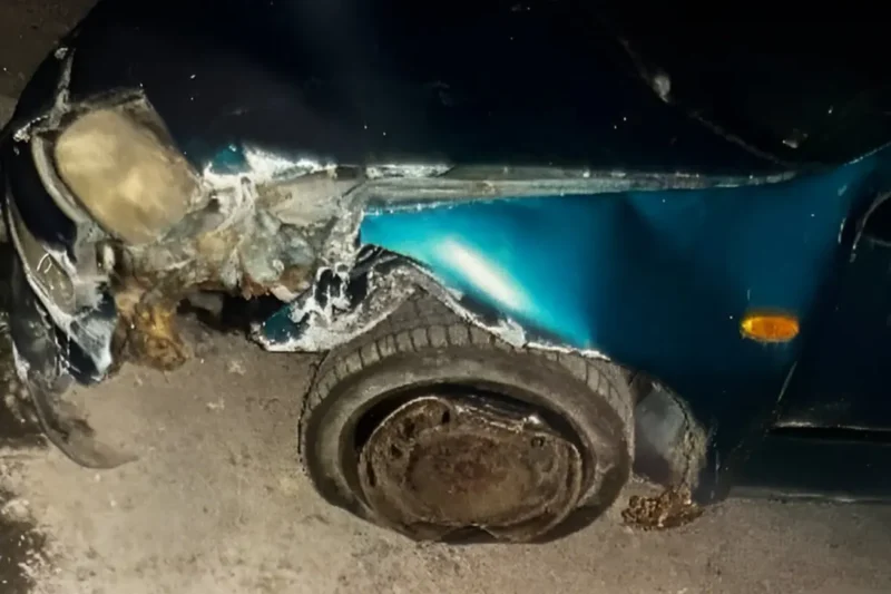 «Проверил ночью и разбил»: в Пинске мастер угнал авто клиента и попал в ДТП