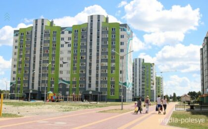 На фото: микрорайон "Жемчцжный"