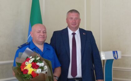 Виталий Занько и СергейЖидецкий. Фото: Столинский райисполком